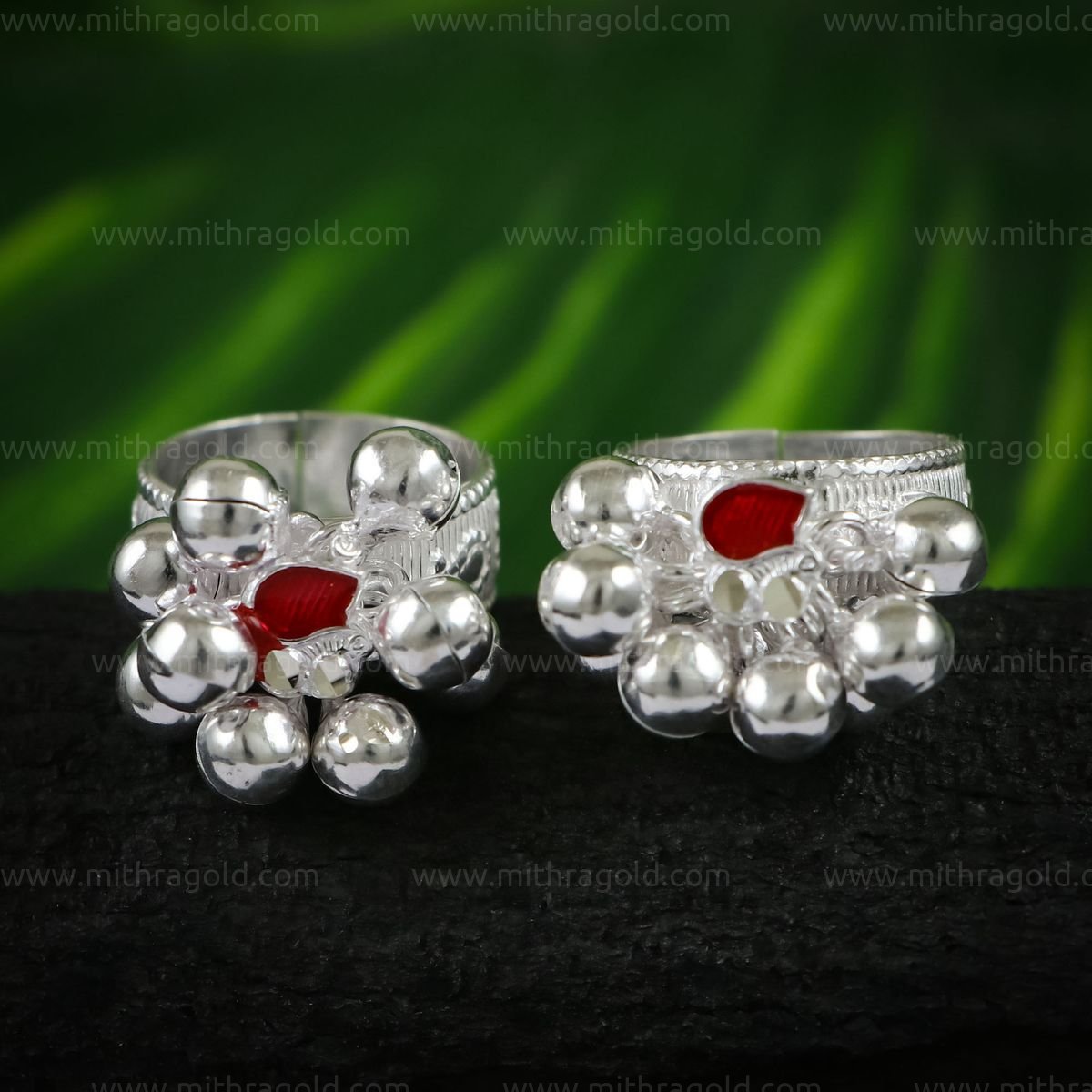 SILVER DESIGN TOE RING (METTI)